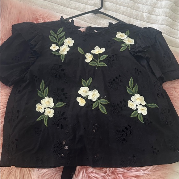 Tops - Floral Embroidered Cotton Top